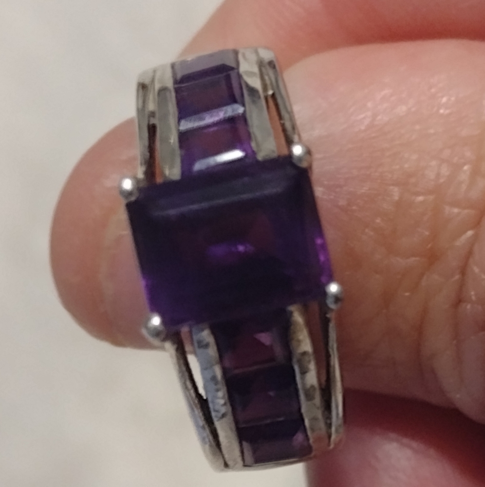 Ring
